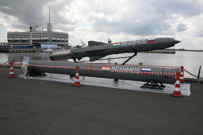BrahMos missile, supersonic cruise missile, Indian defense technology, BrahMos features, missile speed and range.